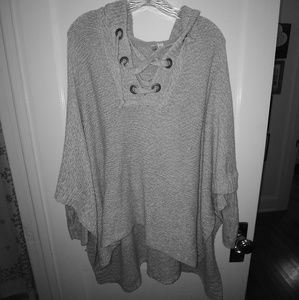 American Eagle Grey Sweater
